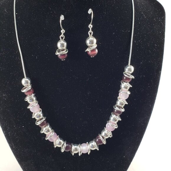 Elegant Necklace & Earrings Set – Beaded Fashion Jewelry w/ Garnet, Rose Quartz - Picture 7 of 10